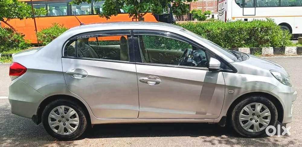 Honda Amaze 2013-2016 S At I-vtech, 2016, Petrol