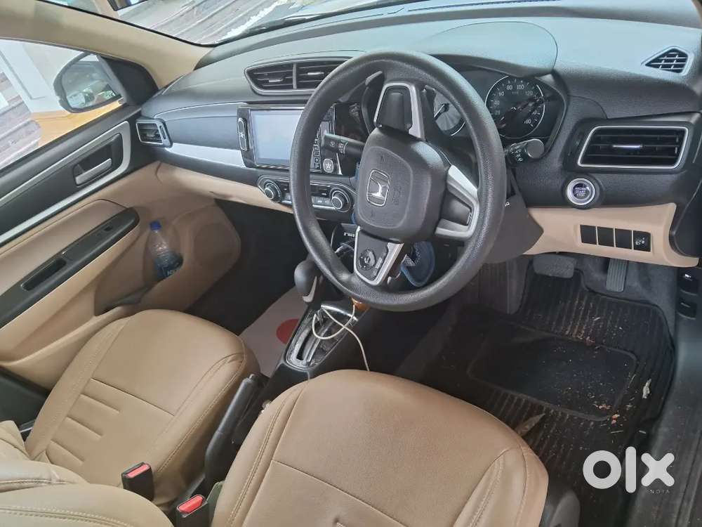 Honda Amaze 2024 Petrol 5000 Km Driven Show Room Condtion  Number