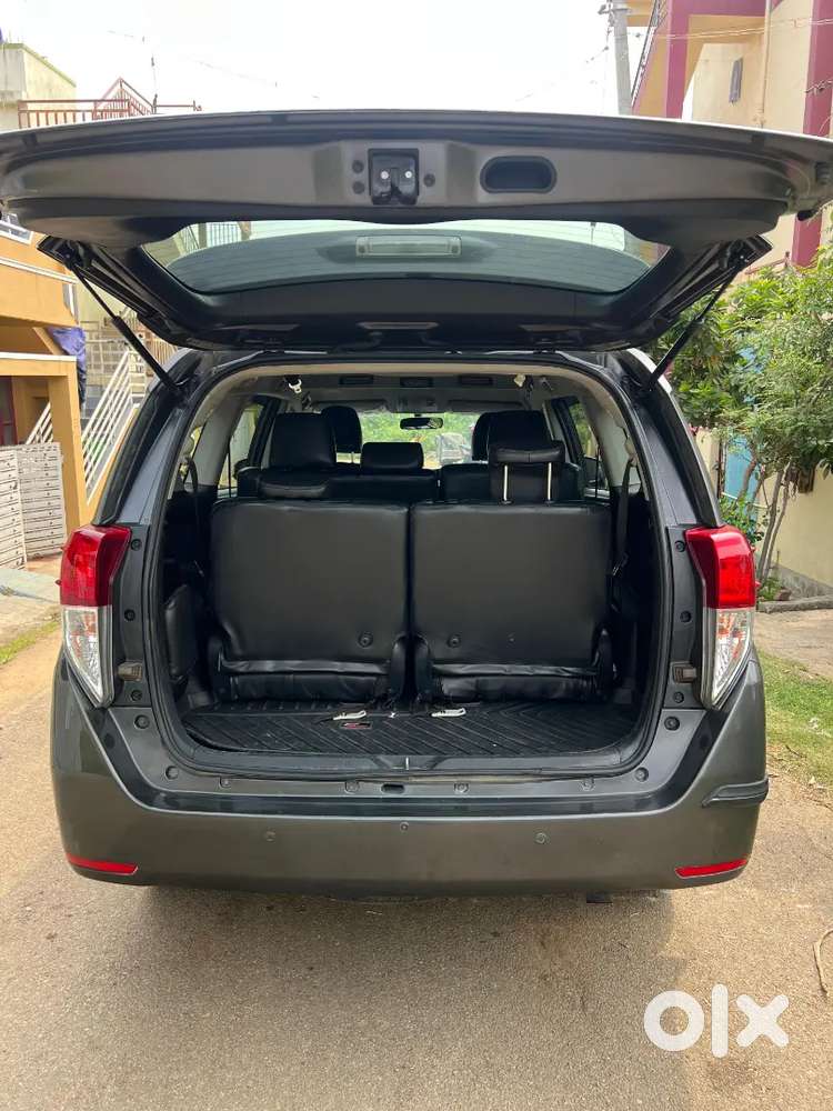 Toyota Innova Crysta 2017 Diesel Manual