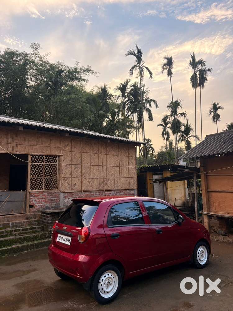 Chevrolet Spark 2011 Petrol Well Maintained