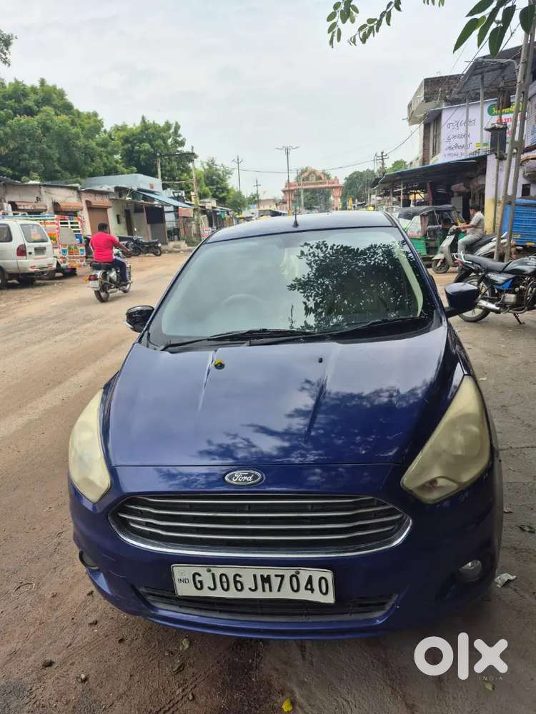 Ford Aspire Titanium Blu 2016