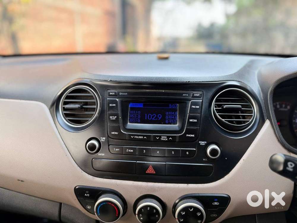 Hyundai Xcent Petrol/cng Excellent Condition.