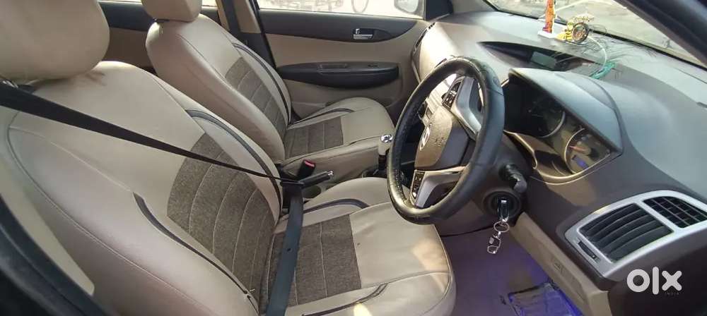 Hyundai I20 2011 Diesel 120000 Km Driven