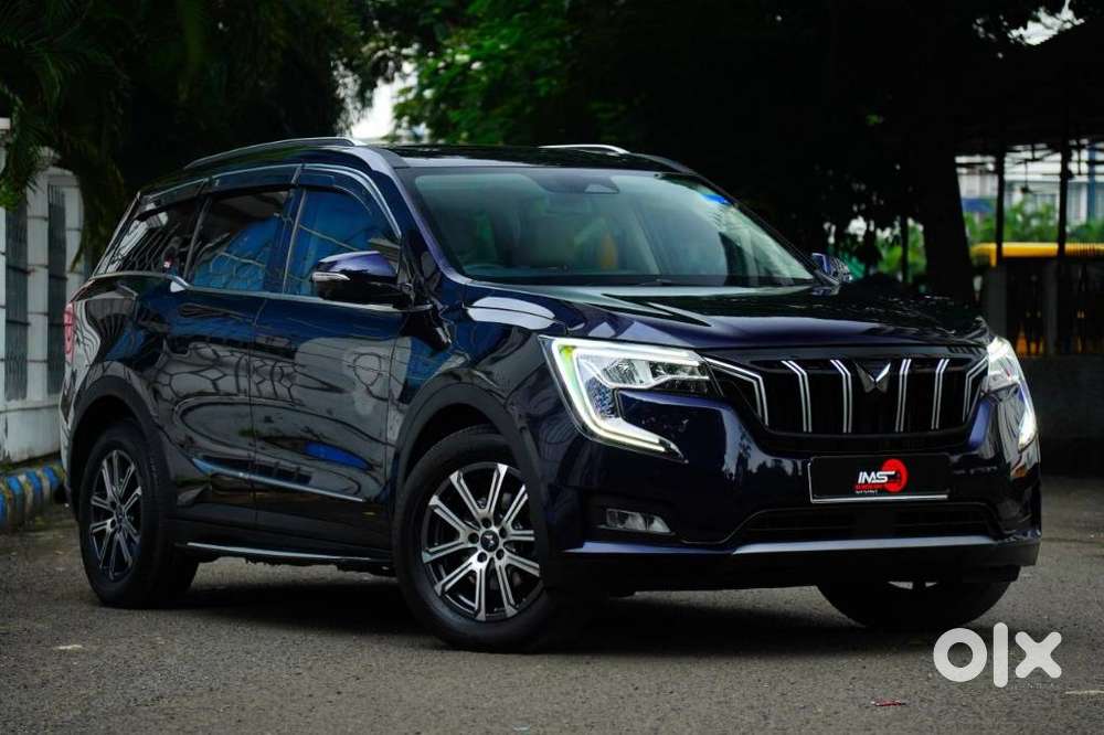 Mahindra Xuv700 2.0 Ax 7 Petrol At Str, 2023, Petrol