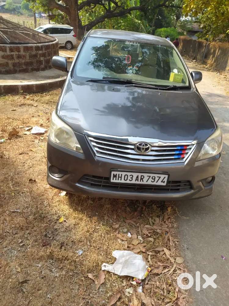 Toyota Innova 2009 Diesel 195000 Km Driven