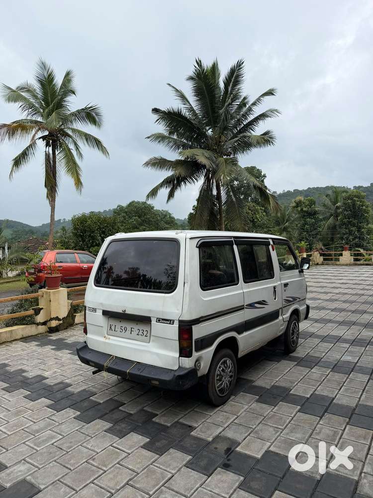Maruti Suzuki Omni 5 Seater, 2012, Petrol