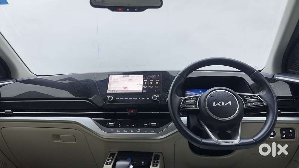 Kia Carens 1.5 Luxury Plus Turbo Dct 7 Str, 2024, Petrol