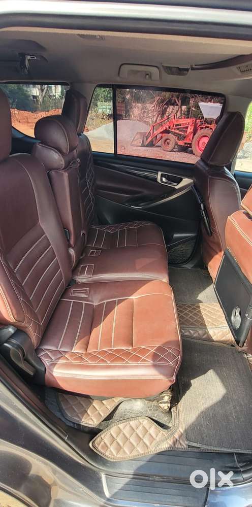 Toyota Innova Crysta 2.4 V 8 Str, 2017, Diesel