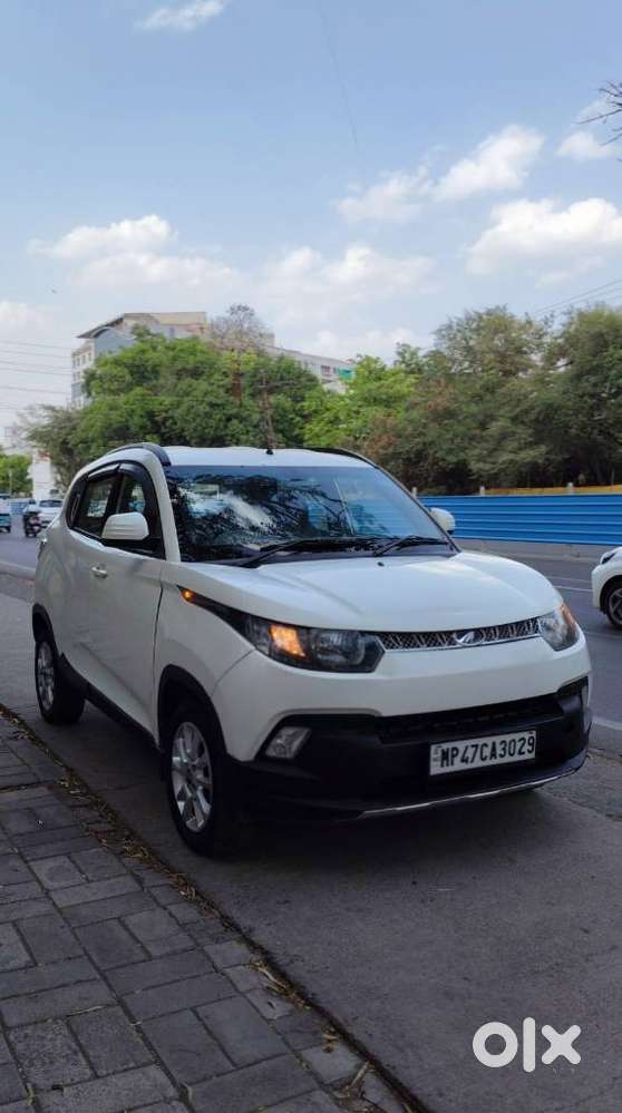 Mahindra Kuv100 Nxt 1.2 K8 Petrol 6 Str Dual Tone, 2017, Petrol