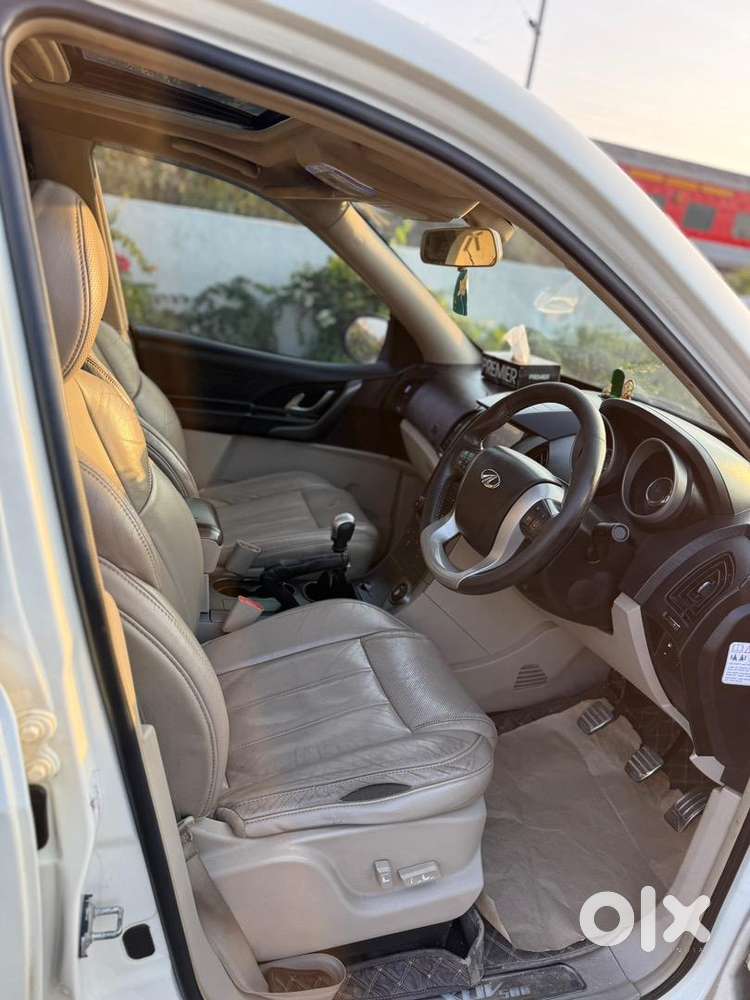 Mahindra Xuv500 2015 Diesel 127000 Km Driven