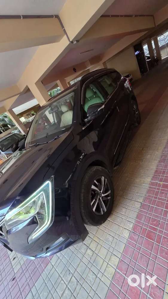 Mahindra Xuv700 Petrol 2022