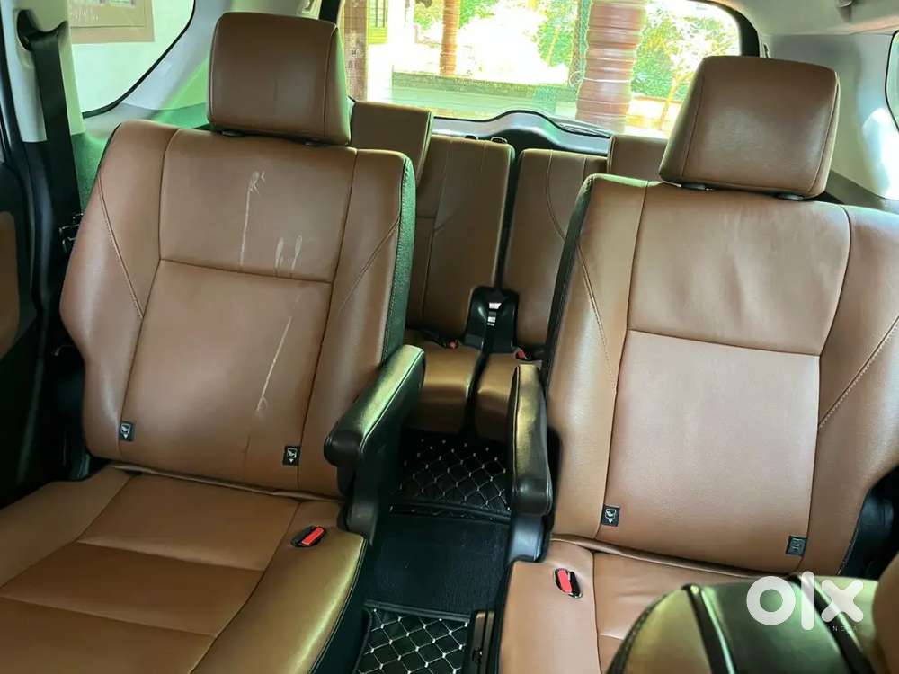 Toyota Innova Crysta 2019