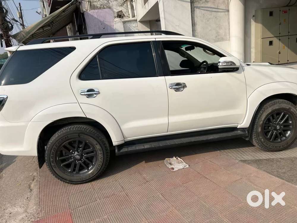 Toyota Fortuner, 2015, Diesel