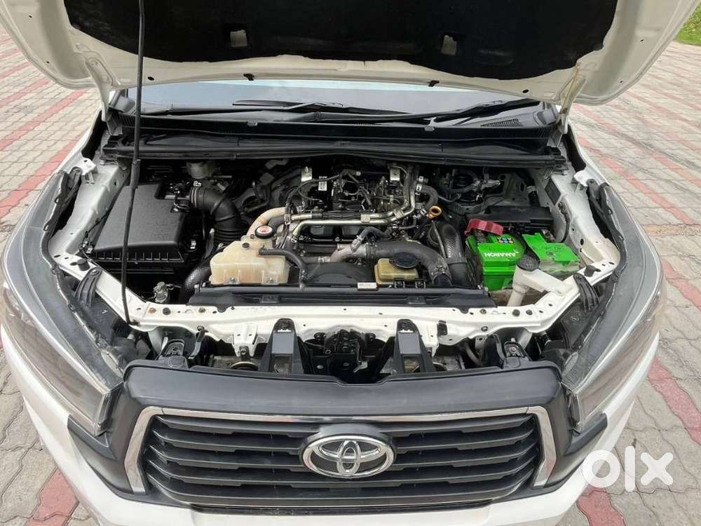 Toyota Innova Crysta 2.4 G Mt 8s, 2018, Diesel