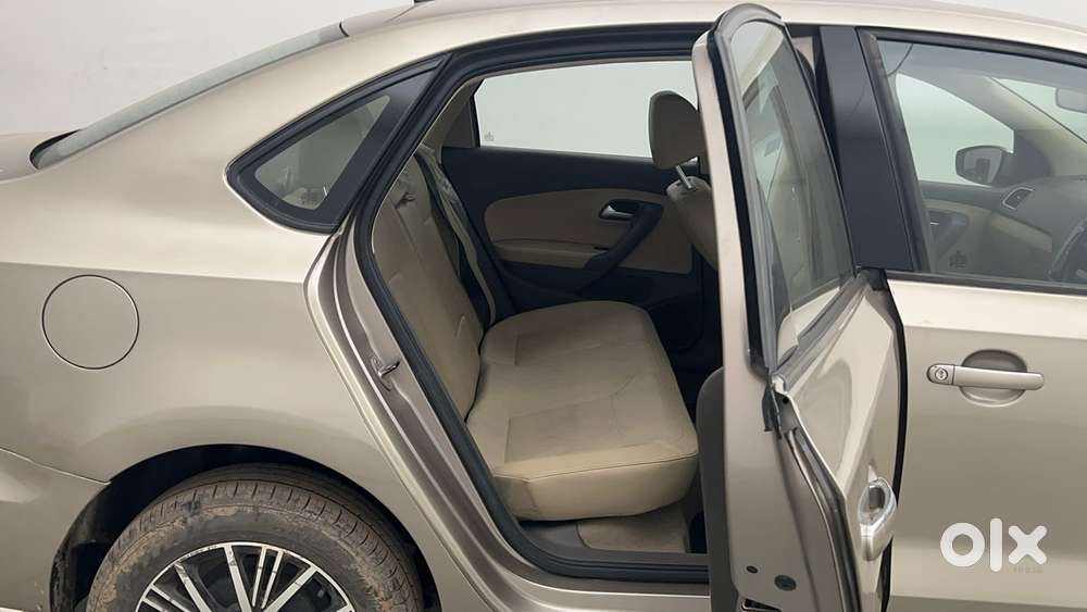 Volkswagen Vento 1.6 Highline, 2018, Petrol