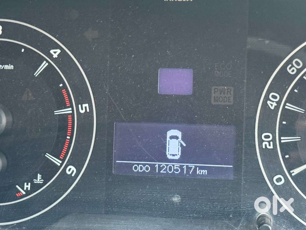 Toyota Innova Crysta 2.8 Gx At, 2017, Diesel