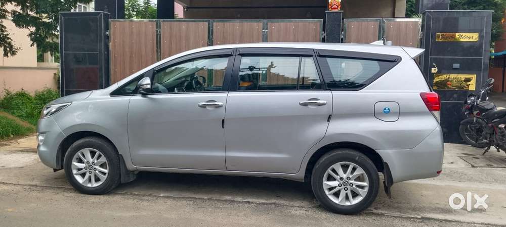 Toyota Innova Crysta 2.4 Gx Mt, 2017, Diesel