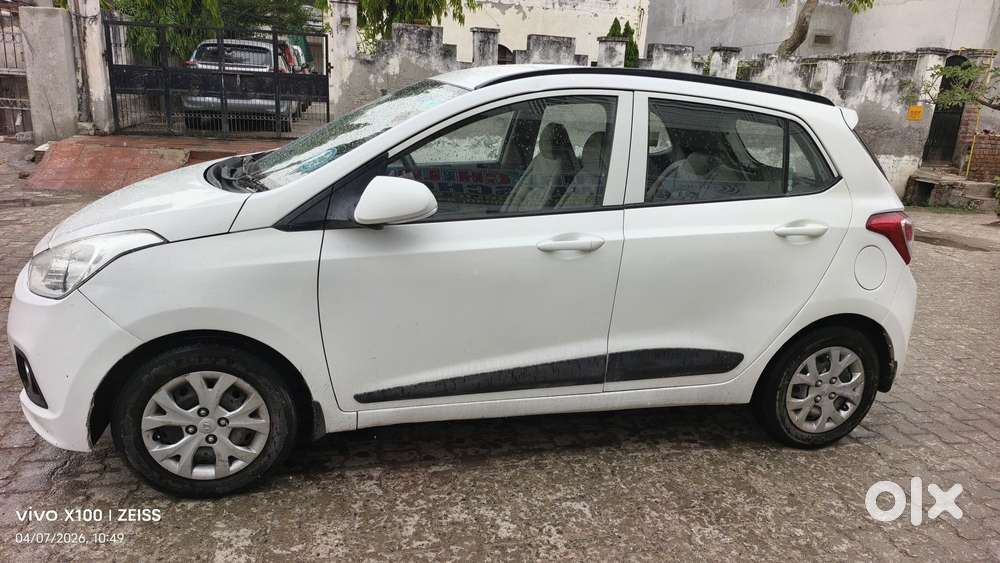 Hyundai Grand I10 2016-2017 Sportz Cng, 2016, Cng & Hybrids