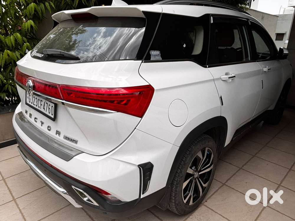 Mg Hector Plus 2023 Model Petrol Automatic Car