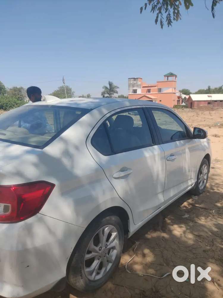 Honda Amaze 57000 Km Driven