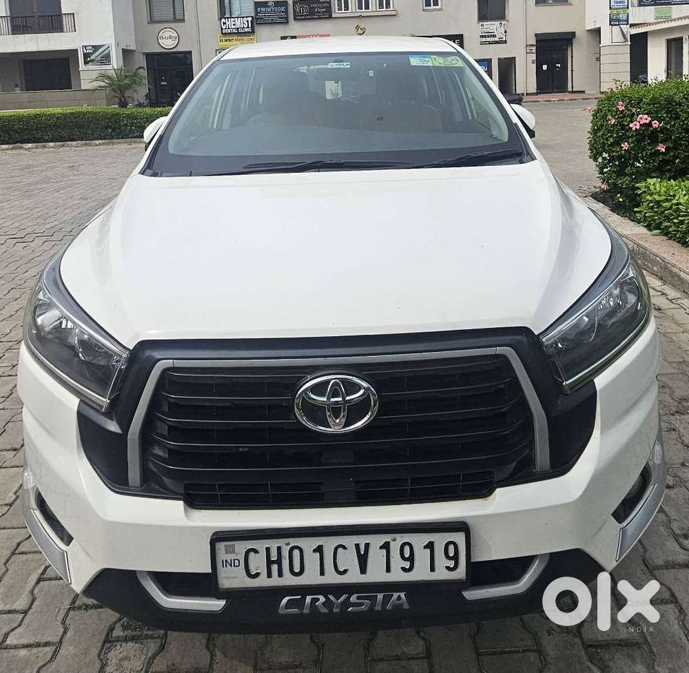2024 Toyota Innova Crysta (gx, Mt) Diesel  Manual 80,000 Km