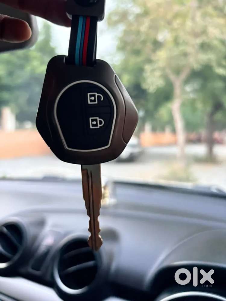 Maruti Suzuki Swift Vxi, 2022, Petrol