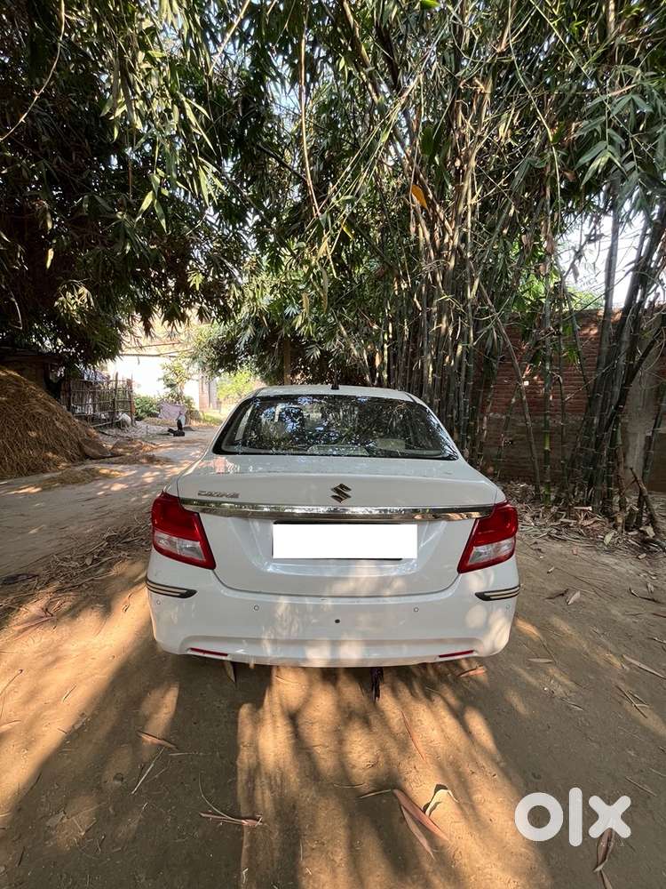 Maruti Suzuki Dzire Petrol 22000 Km Driven