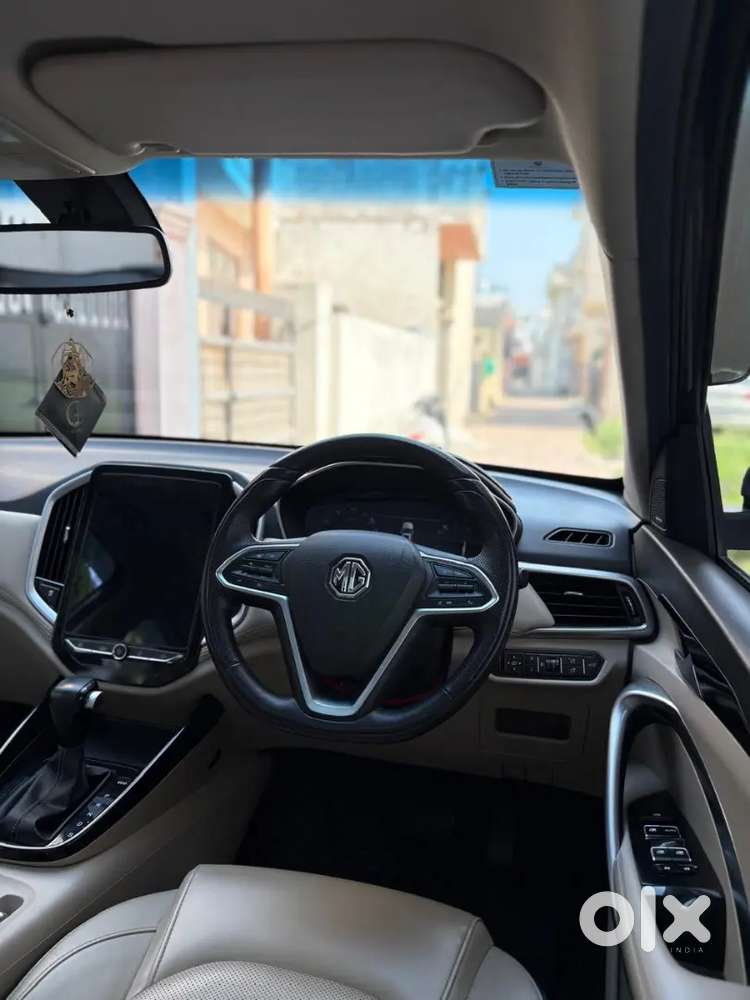 Mg Hector Sharp Top Model 2021 Petrol 1.5 Cvt  New Like Condition