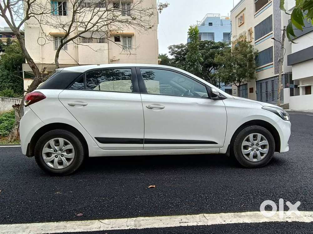 Hyundai Elite I20 Sportz 1.2 Special Edition, 2015, Petrol