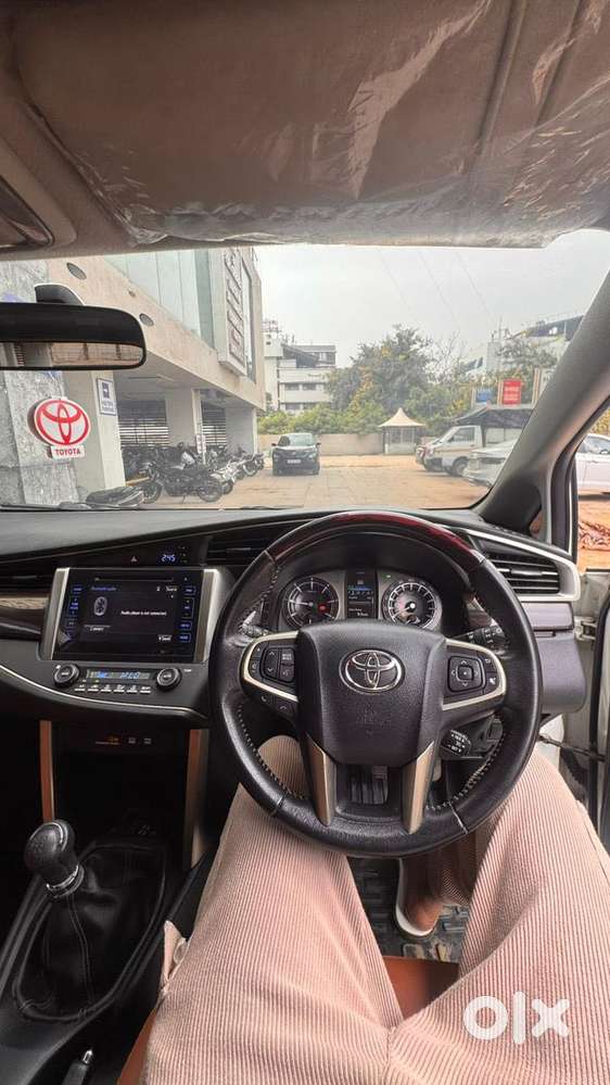 Toyota Innova Crysta