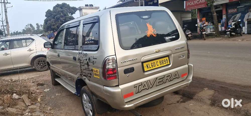 Chevrolet Tavera Neo 2011 Diesel 128000 Km Driven