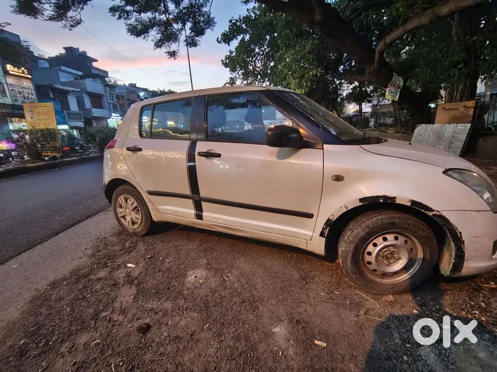 Maruti Suzuki Swift 2011 Petrol Good Condition