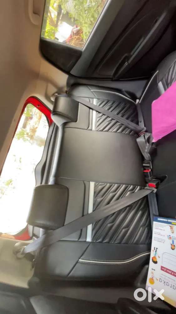 Maruti Suzuki Swift 2024 Petrol 33000 Km Driven