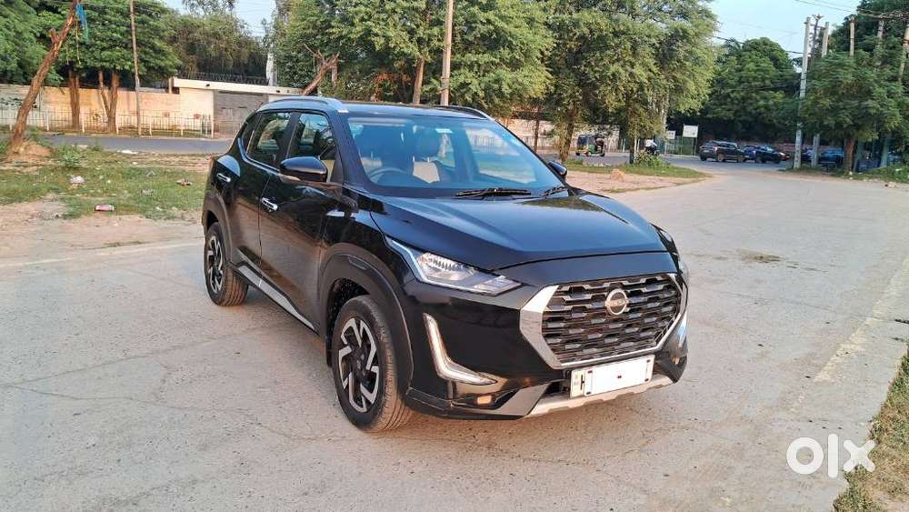Nissan Magnite 1.0 Xv, 2022, Petrol