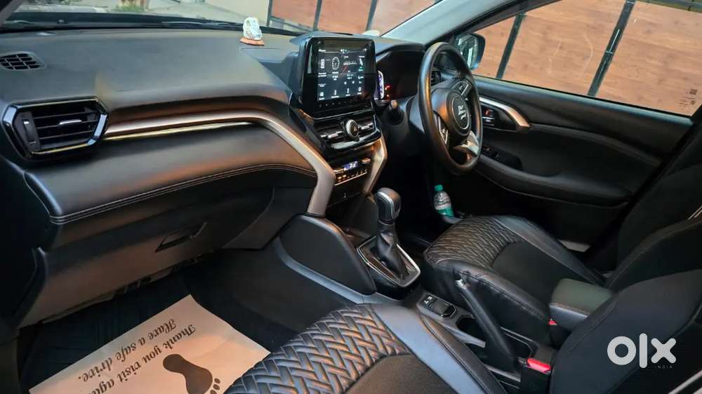 Maruthi Suzuki 
Grand Vitara Zeta+
Strong Hybrid.