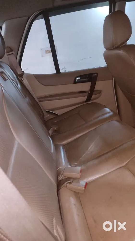 Tata Safari Storme 4x2 Vx Top Model