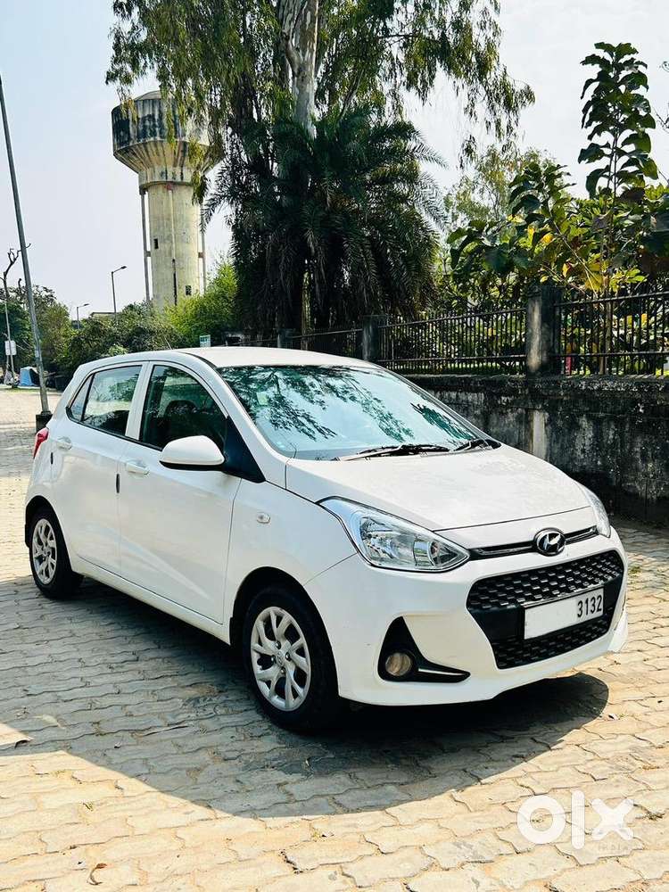 Hyundai Grand I10 2017 Petrol Well Maintained