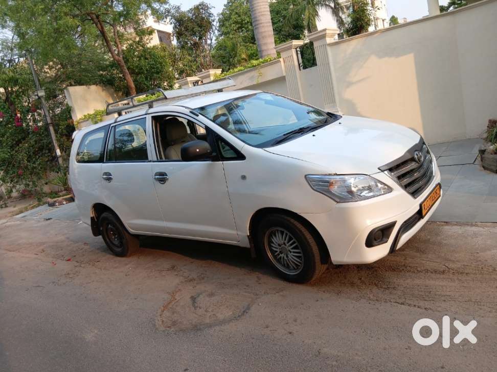 Toyota Innova 2.5 G (diesel) 7 Seater, 2016, Diesel
