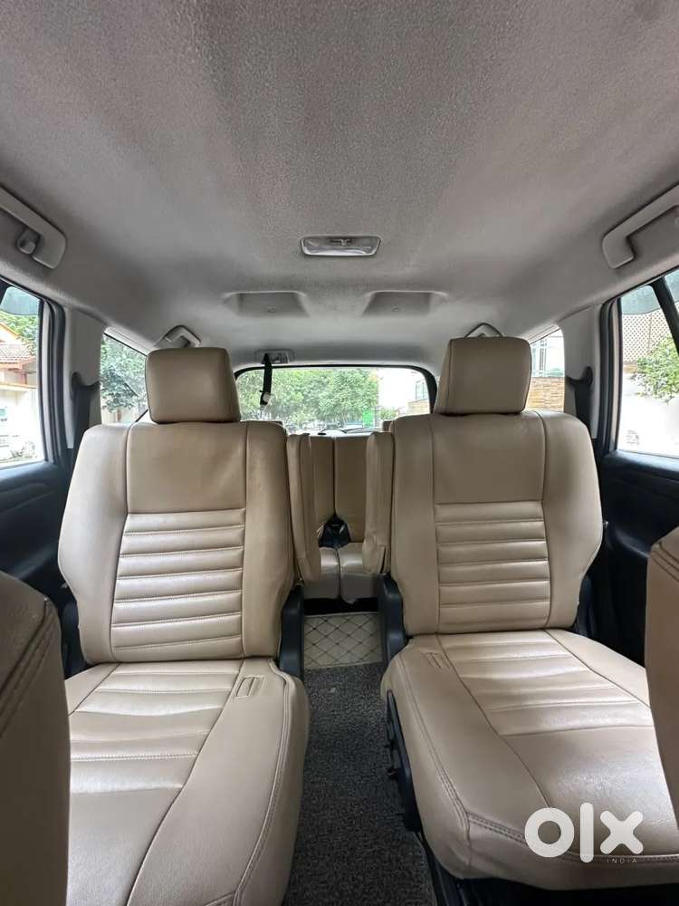 Toyota Innova Crysta [2020-ongoing] 2.4 Gx 8 Str, 2018, Diesel