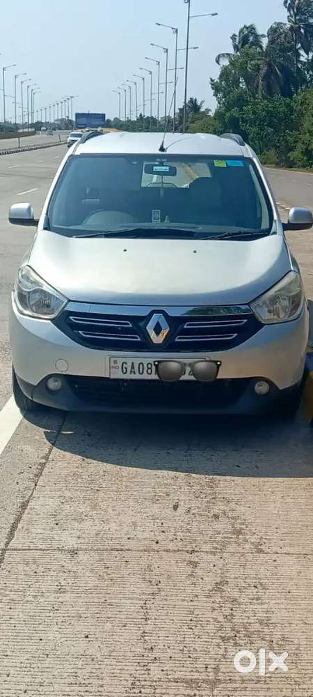 Renault Lodgy 2015 Diesel Well Maintained