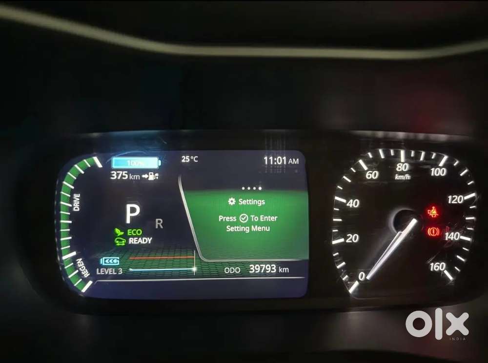 Tata Nexon Ev Xz+ Lux With Sunroof