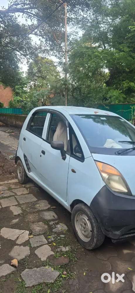 Tata Nano Xe Petrol 2011