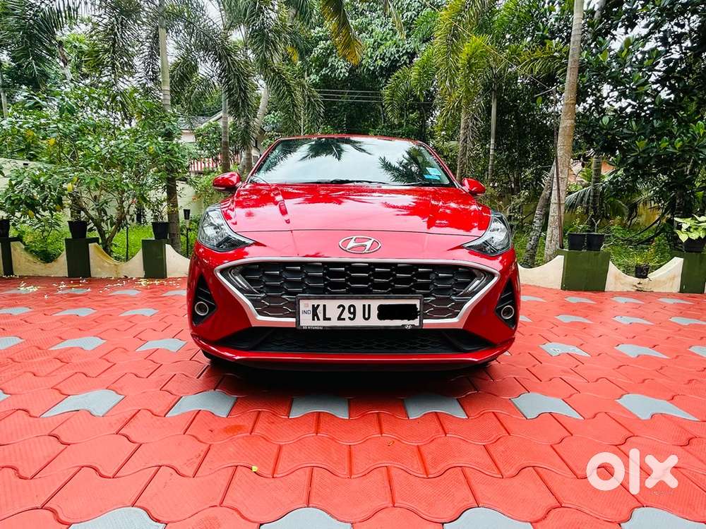 Hyundai Aura Sx Petrol 2023 - 23,307 Km Driven