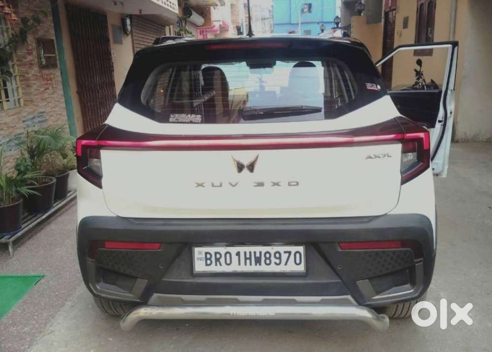 Mahindra Xuv 3xo Ax7 Diesel Mt, 2024, Diesel