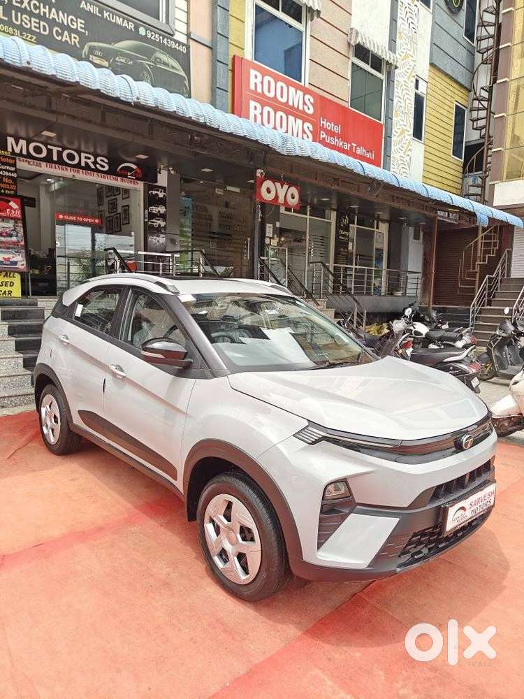 Tata Nexon Pure Plus (s) Petrol Amt, 2025, Cng & Hybrids