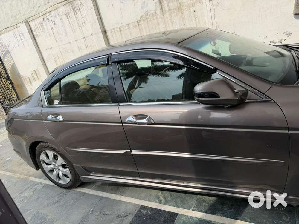 Honda Accord 2.4  2011 Manual