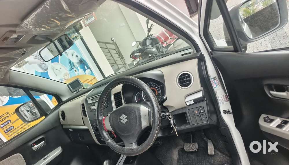 For Sale
2016 Wagon R Vxi
Automatic 
Km - 23000