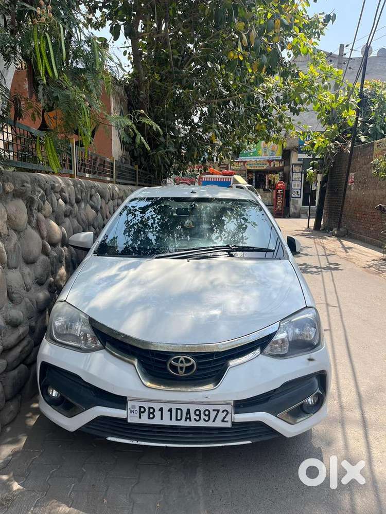 Toyota Petrol Manual Car 2016