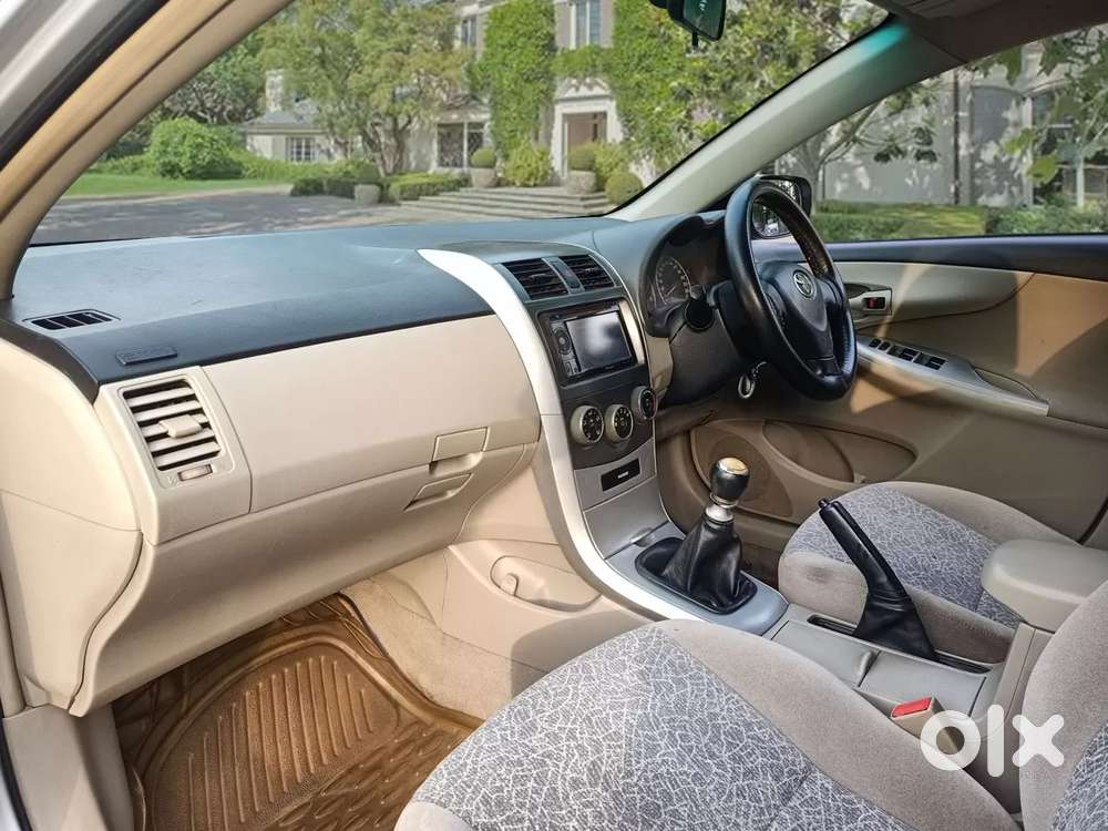 Toyota Corolla Altis [ ] 1.8 J, 2012, Petrol