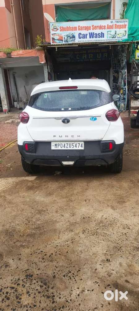 Tata Punch Petrol Cng  1.2 Revotron 2024 Manual